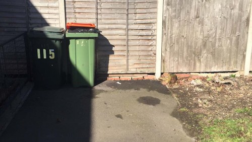 Residential recycling bin collection in Southwark